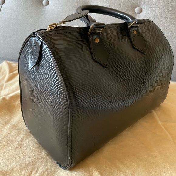 Vintage LOUIS VUITTON Epi Speedy 25 - Picture 4 of 11